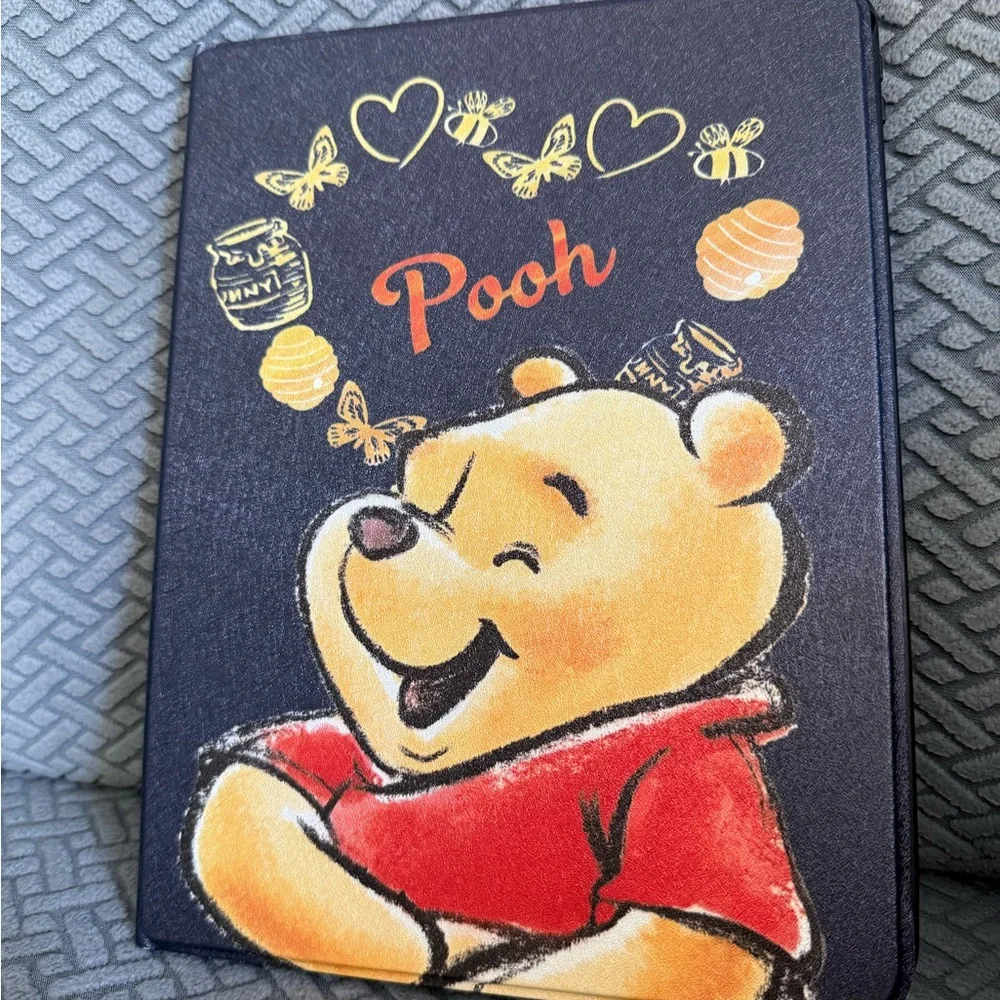 Pooh Tablet Case - Black